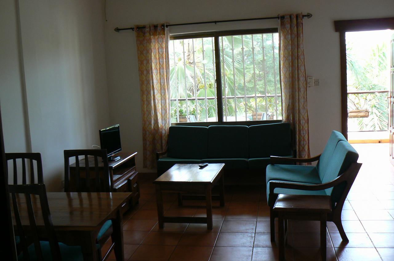 Riyan Apartment 콜롤리 외부 사진