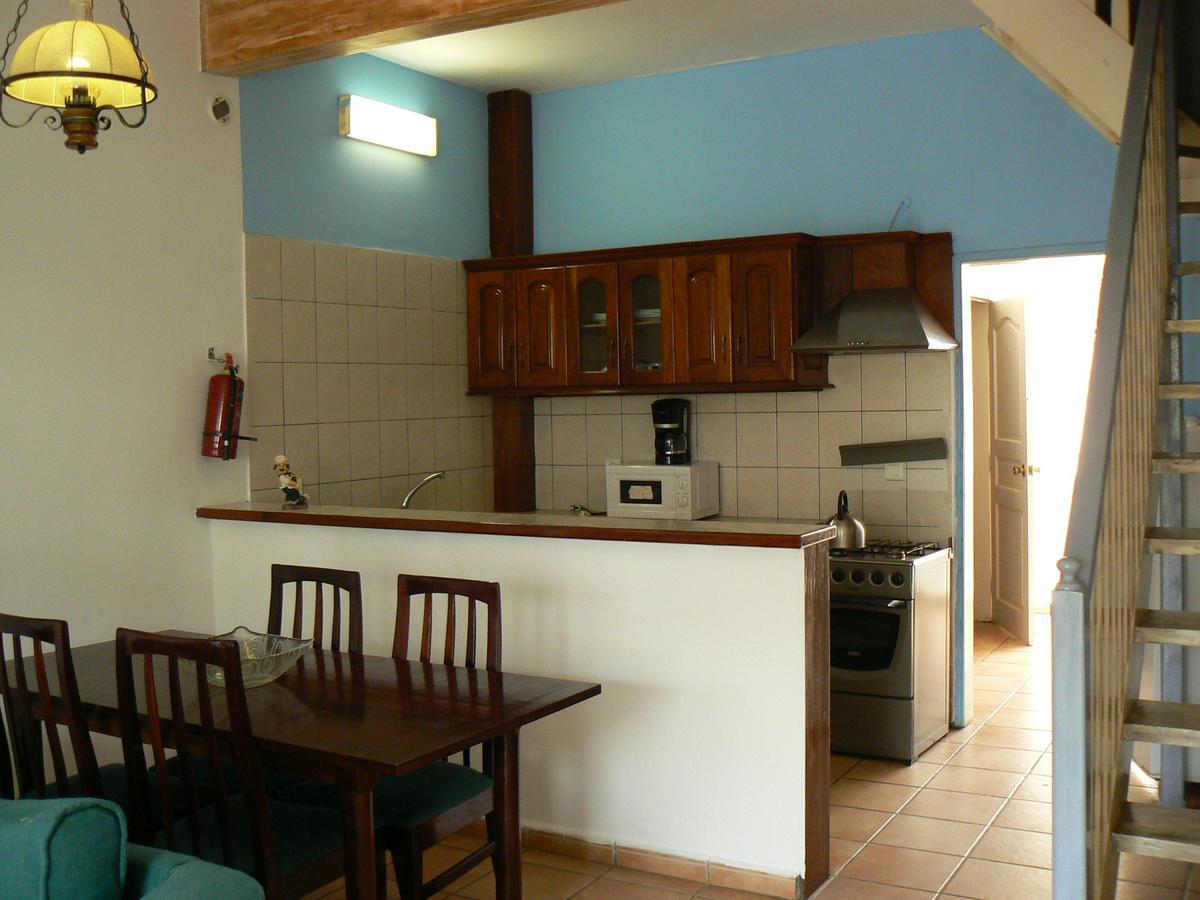 Riyan Apartment 콜롤리 외부 사진